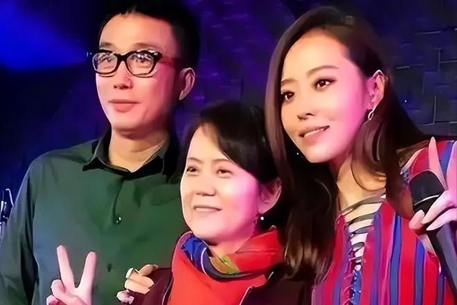 被骗走6亿身家离婚4年后二人天差地别AG真人中国张靓颖：与冯轲相爱15年(图13)